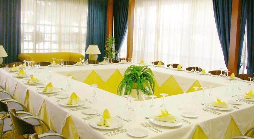 Apartamentos Turisticos Biarritz - Bloque I Gandia Luaran gambar